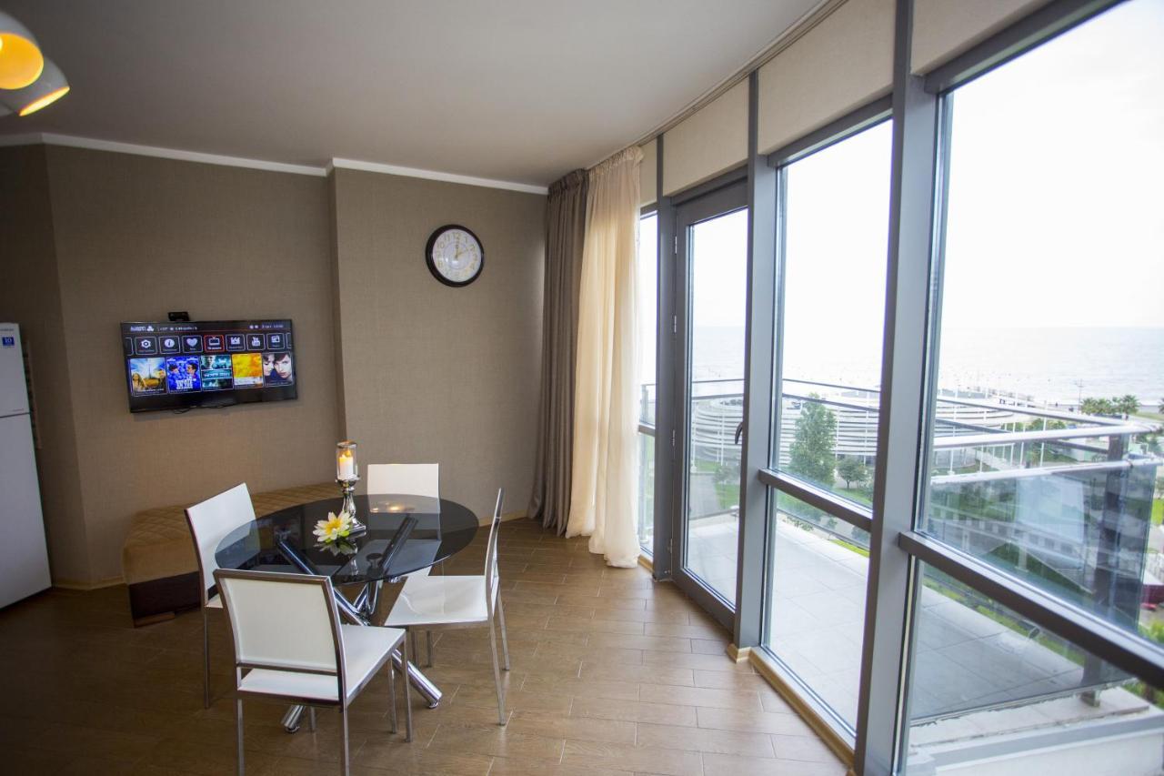 Lux Apartment Batum Dış mekan fotoğraf