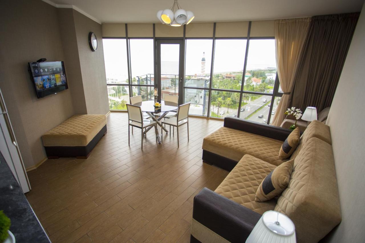 Lux Apartment Batum Dış mekan fotoğraf
