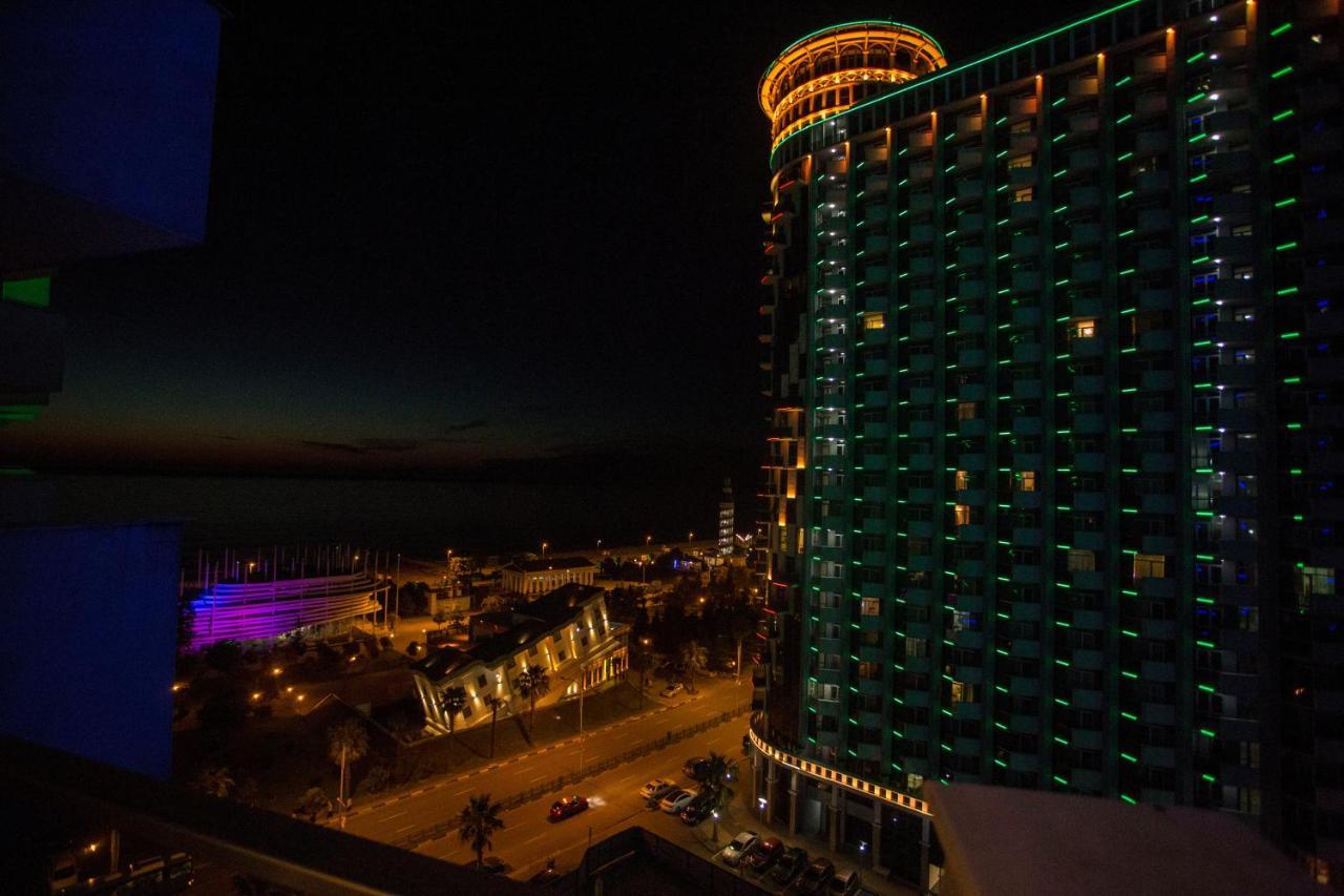 Lux Apartment Batum Dış mekan fotoğraf
