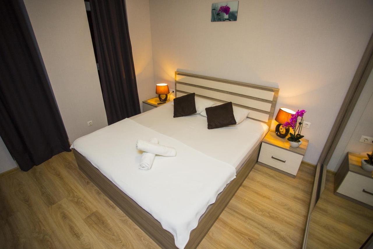 Lux Apartment Batum Dış mekan fotoğraf
