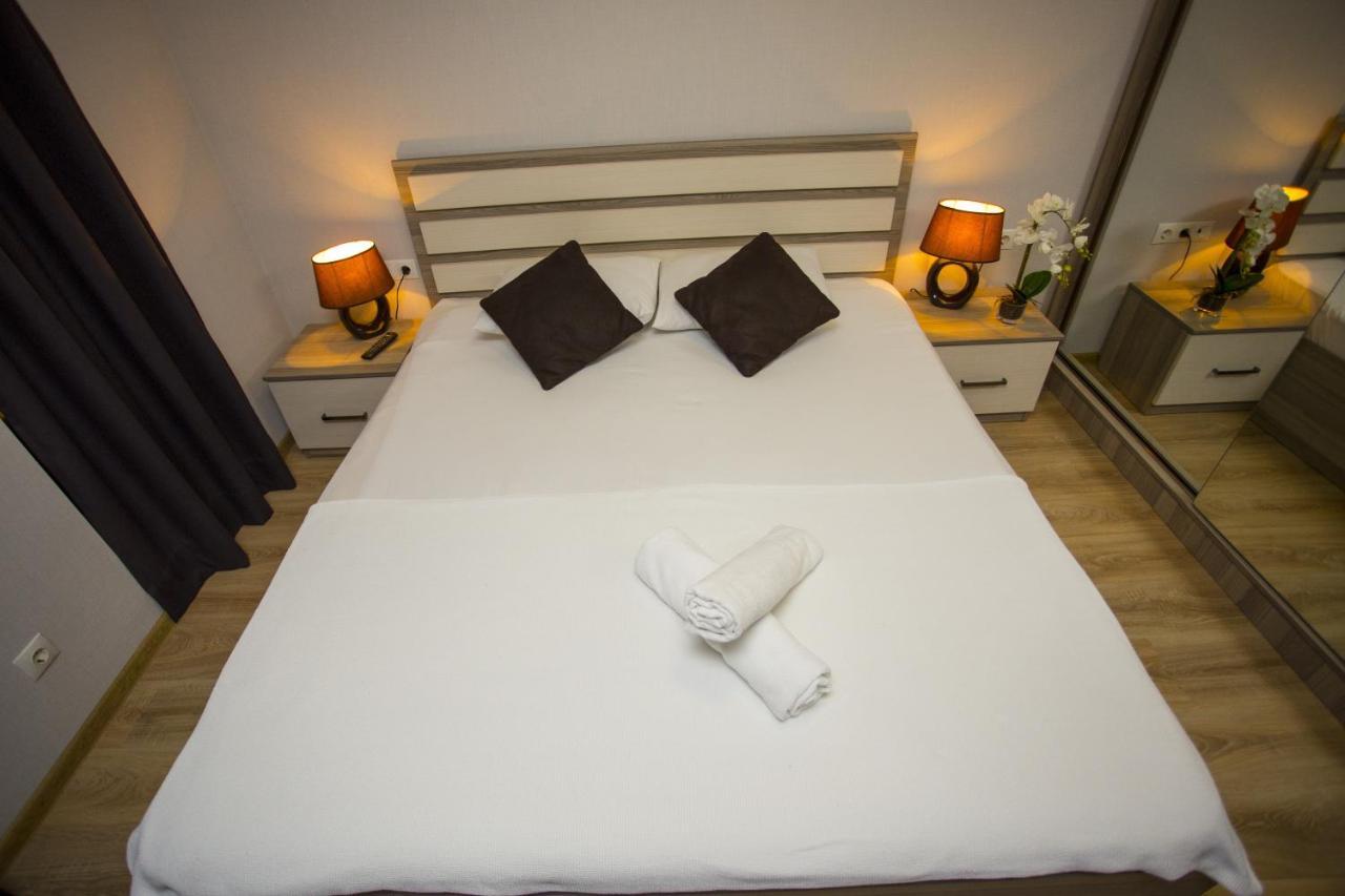 Lux Apartment Batum Dış mekan fotoğraf