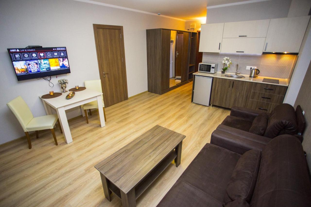 Lux Apartment Batum Dış mekan fotoğraf